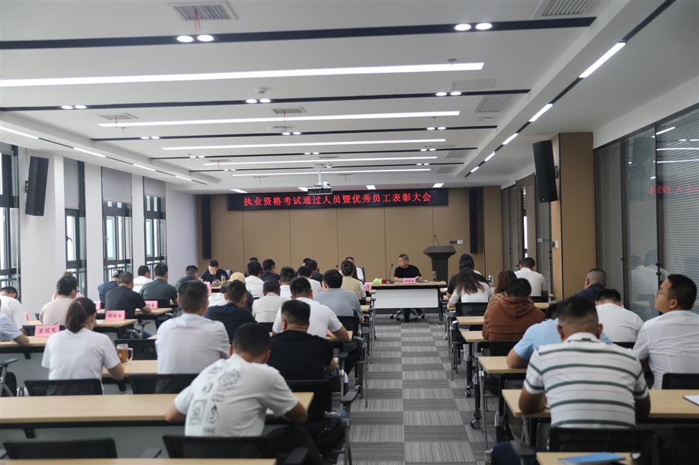 6M5A5191 6M5A5191.JPG